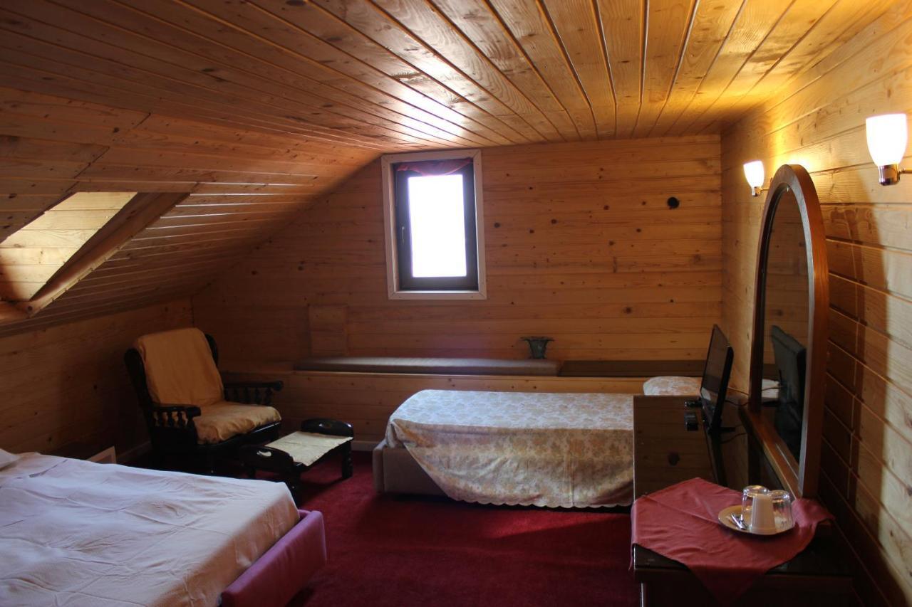 Vila Flavia B&B Constanţa Exteriör bild